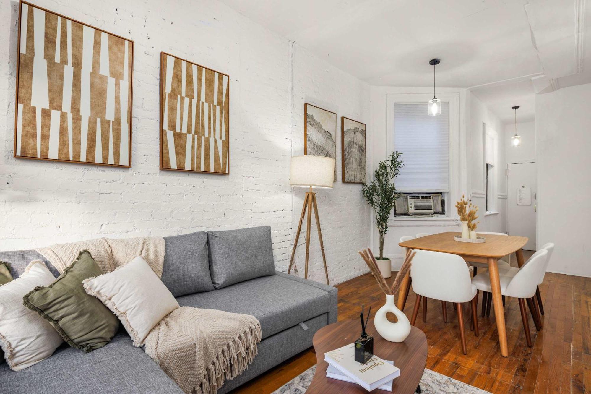 Timeless Charm Rustic 2br Hideaway In Nyc * New York